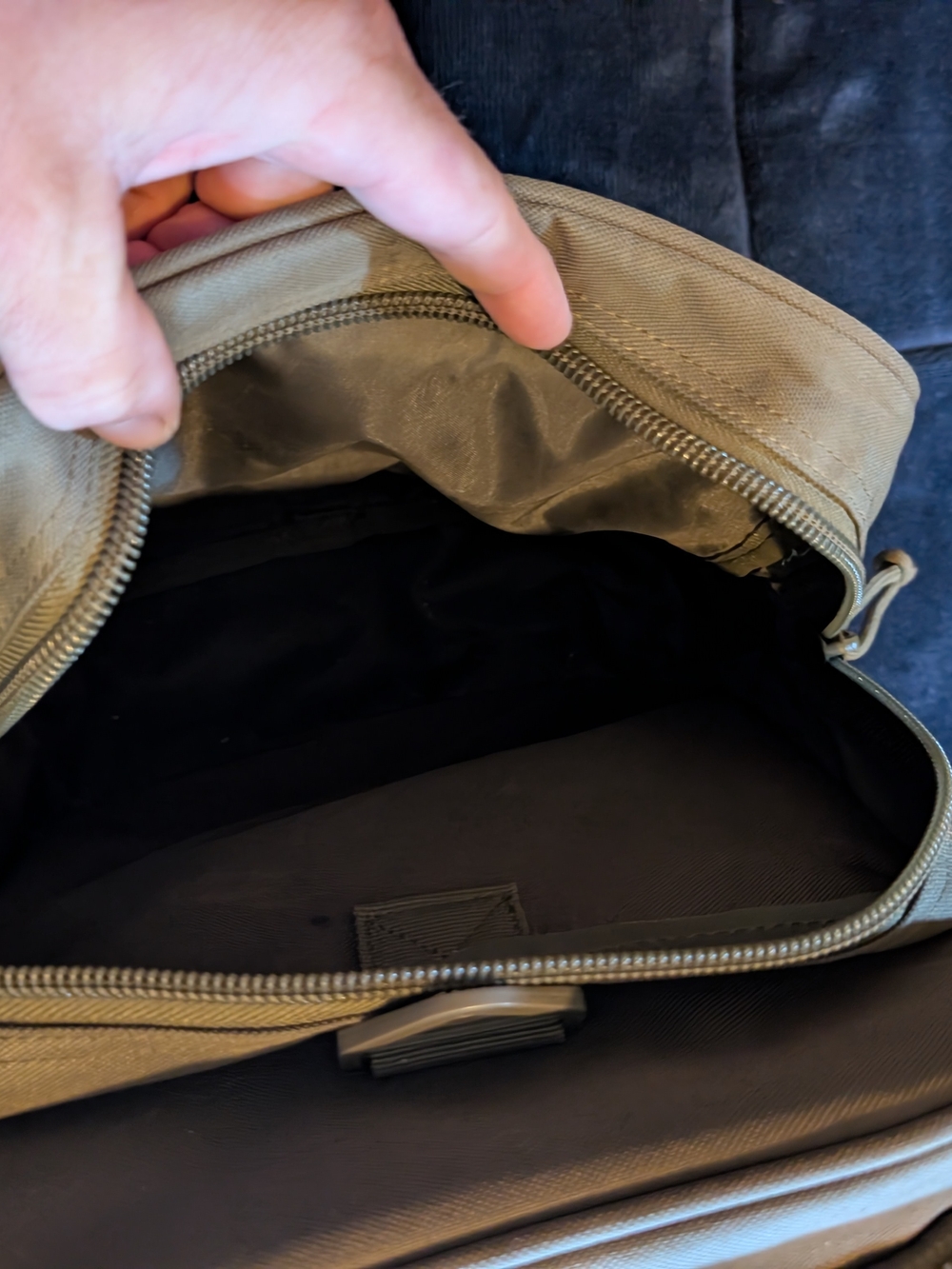 Duffel Bag - Picture 6 of 9